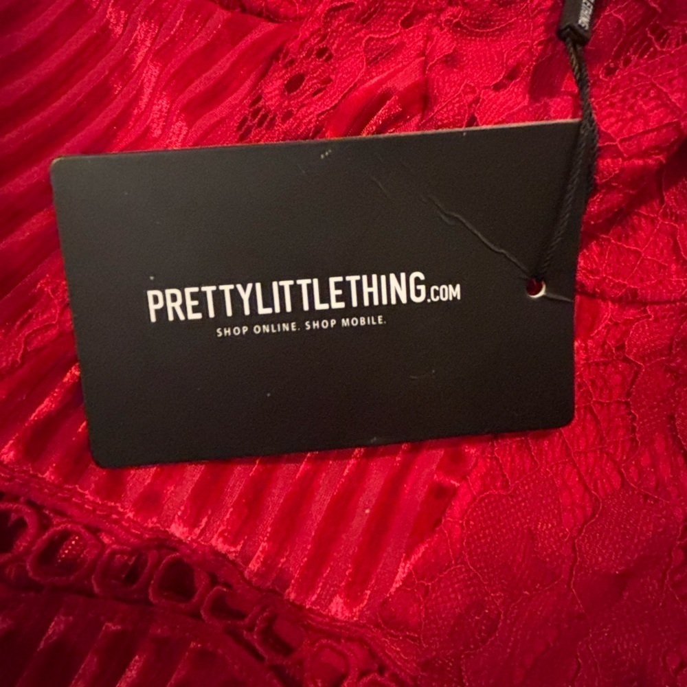 NWT PrettyLittleThing Red Lace & Velvet Mini Dress | Size 8 | NWT 💝 ❤️💕 - Picture 6 of 8
